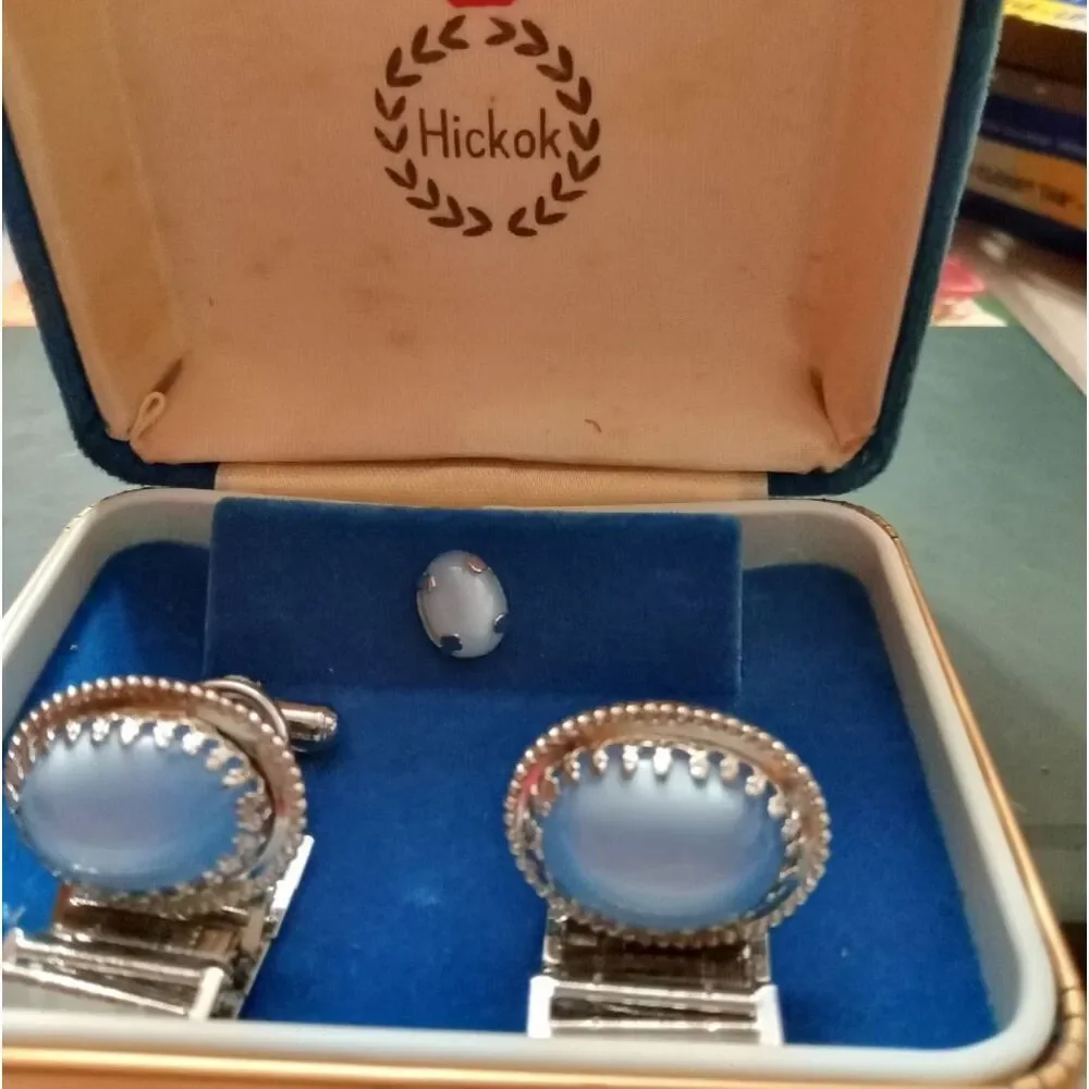 Hickok Sky Blue Tie Pin And Cuff Links Gift Set Vintage